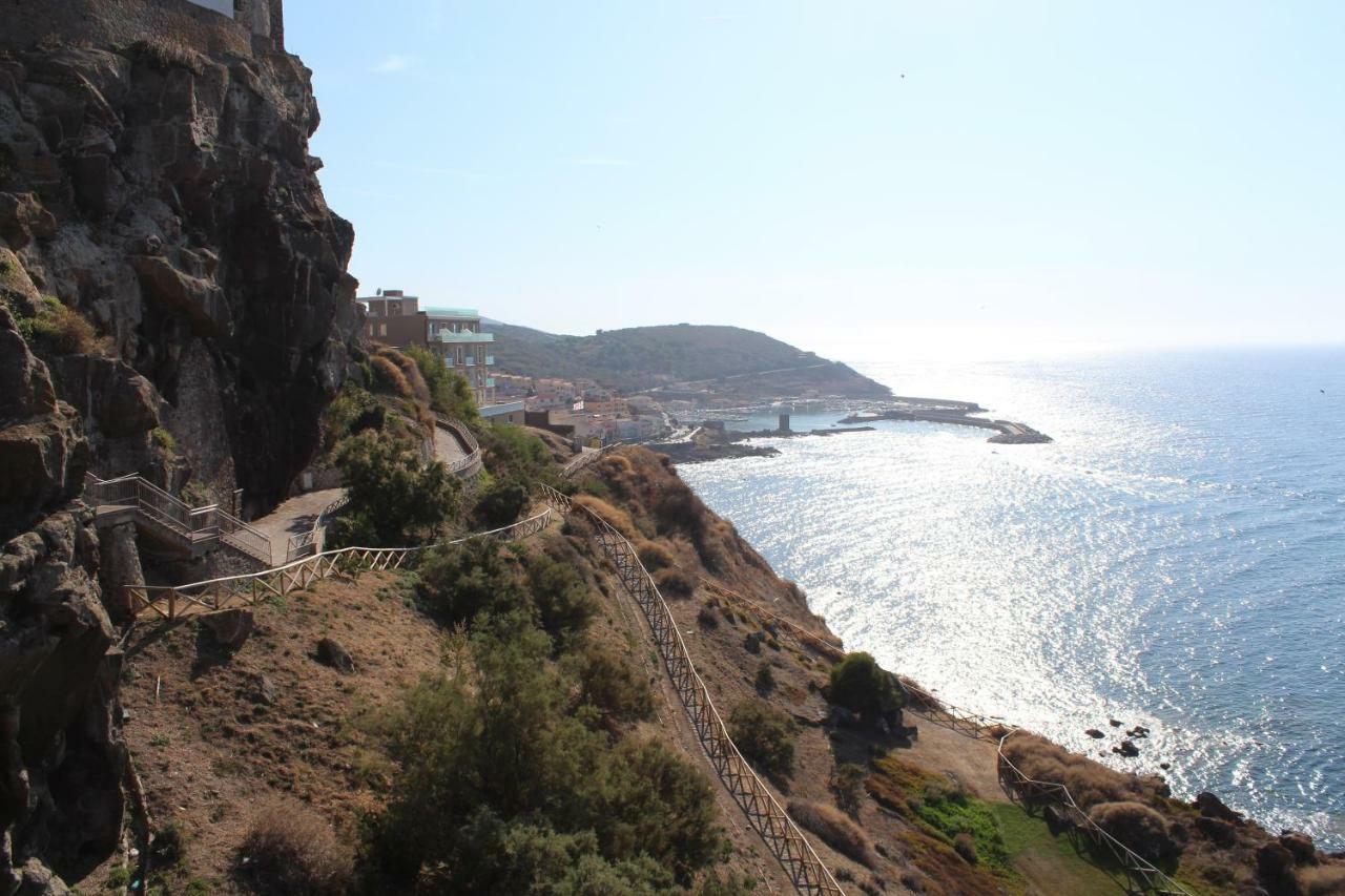 Miramare Castello Appartement Castelsardo Buitenkant foto